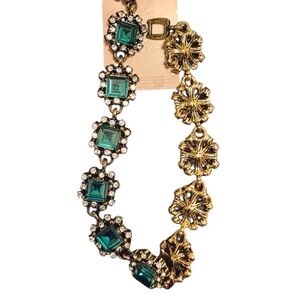 Elegant Gold and Green Women's Bracelet